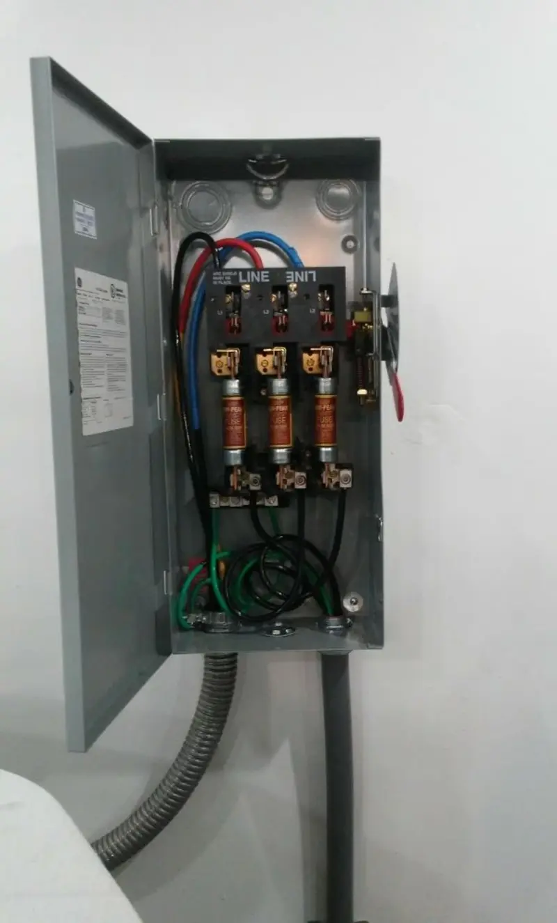Three-phase disconnect switch installed for Electrical Wiring & Rewiring in Williams
